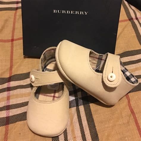 burberry schuhe für baby|burberry shoes for babies.